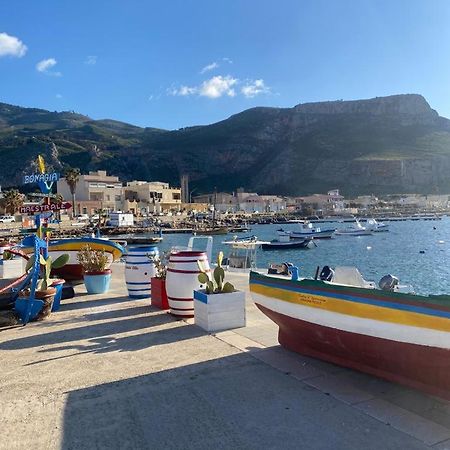 La Casa Del Gelso Apartment Tonnara di Bonagia Bagian luar foto