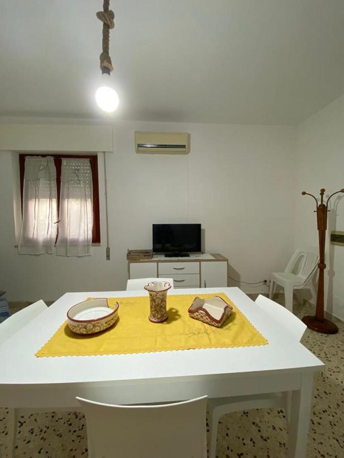 La Casa Del Gelso Apartment Tonnara di Bonagia Bagian luar foto